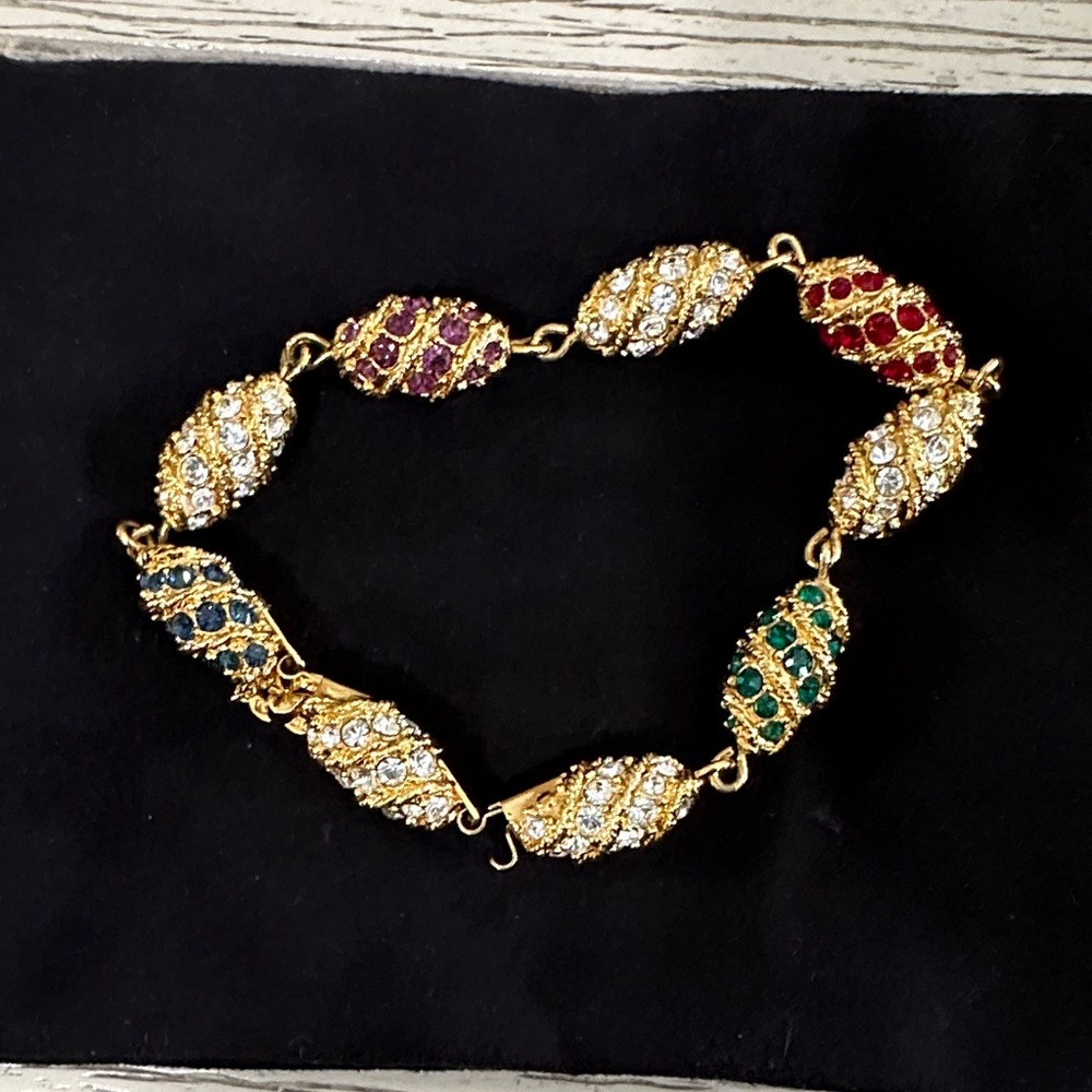 Source Unknown Gold Bracelet With Multicolor Gems - image 1